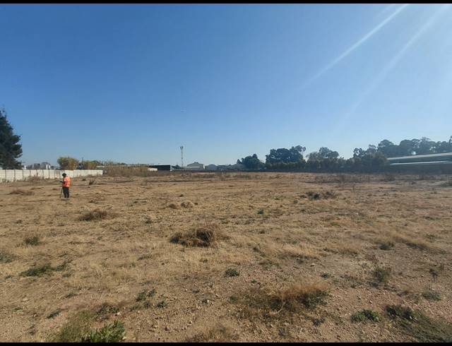 20,000M² INDUSTRIAL YARD FOR SALE IN POMONA